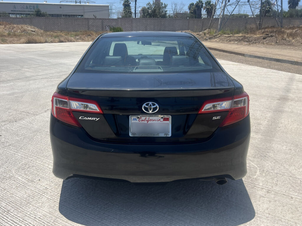 2014 Toyota Camry SE