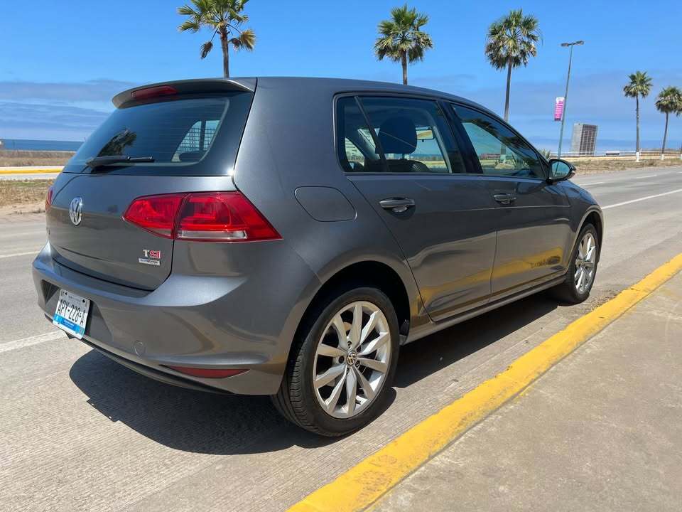 2016 Volkswagon Golf TSI