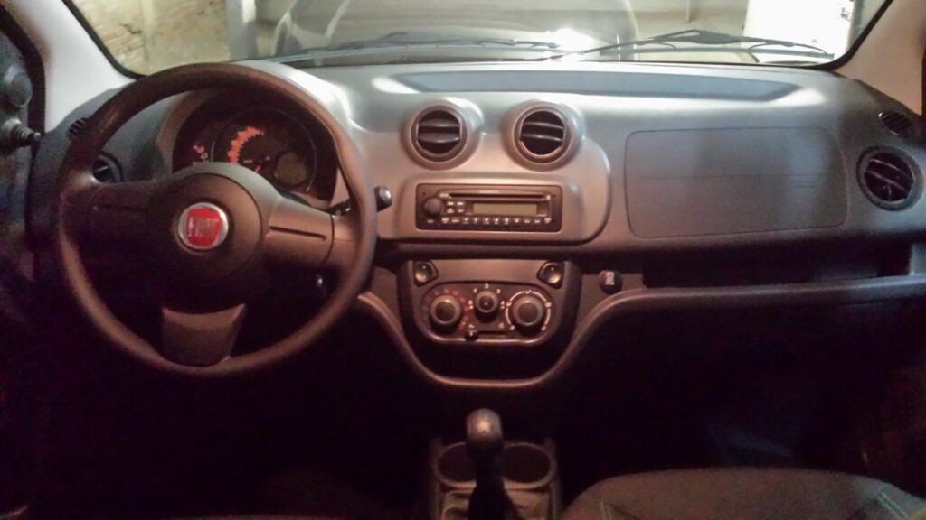 2014 Fiat Uno Vivace
