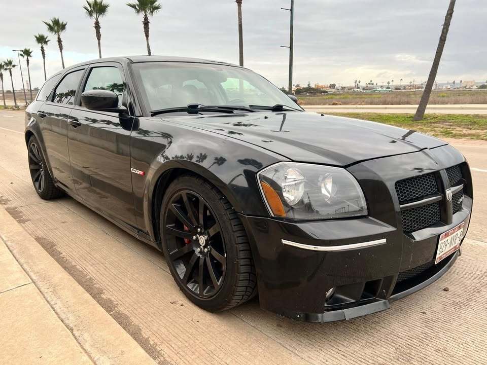 2006 Dodge Magnum SRT8